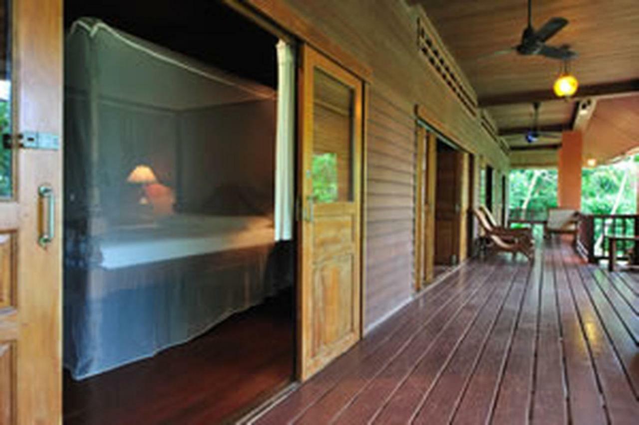 Baan Mai Beachfront Lone Island 布吉 外观 照片