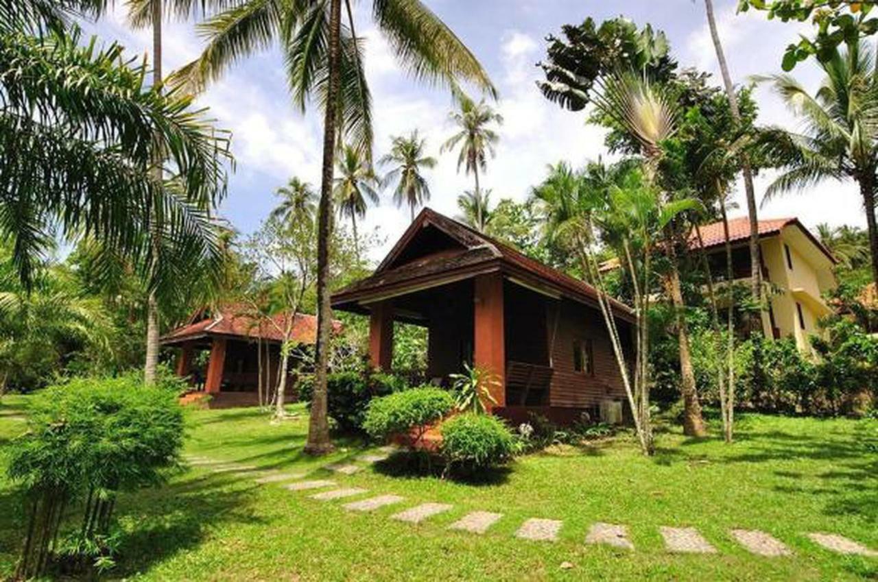 Baan Mai Beachfront Lone Island 布吉 外观 照片