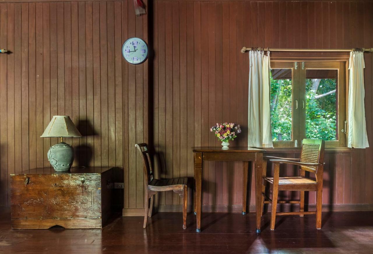 Baan Mai Beachfront Lone Island 布吉 外观 照片